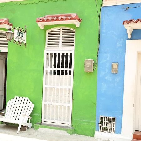 Hostel Green House Getsemani Картахена Экстерьер фото