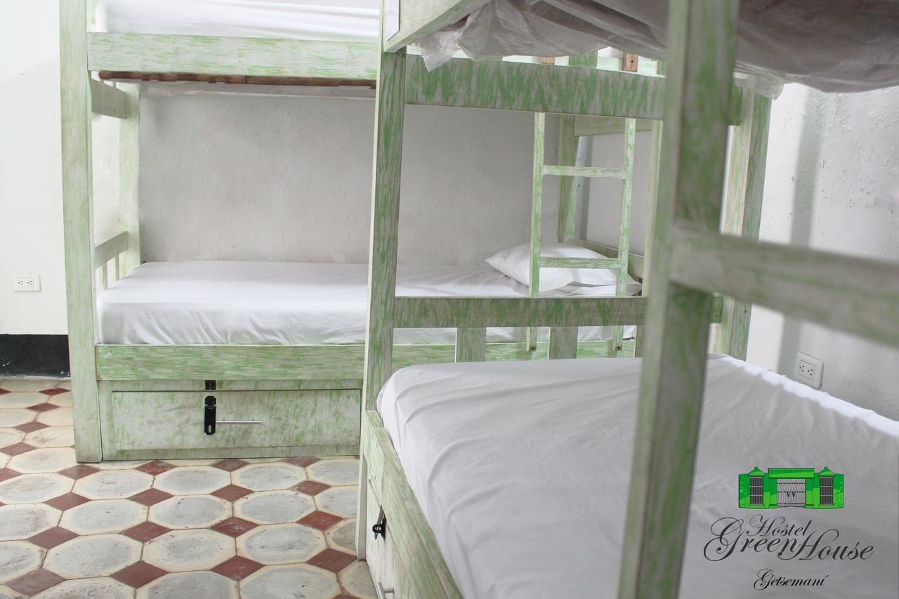 Hostel Green House Getsemani Картахена Экстерьер фото