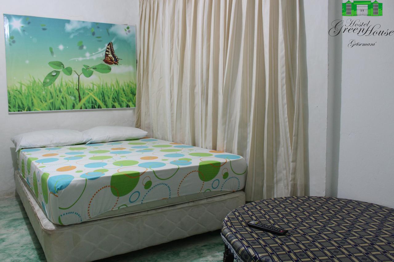 Hostel Green House Getsemani Картахена Экстерьер фото