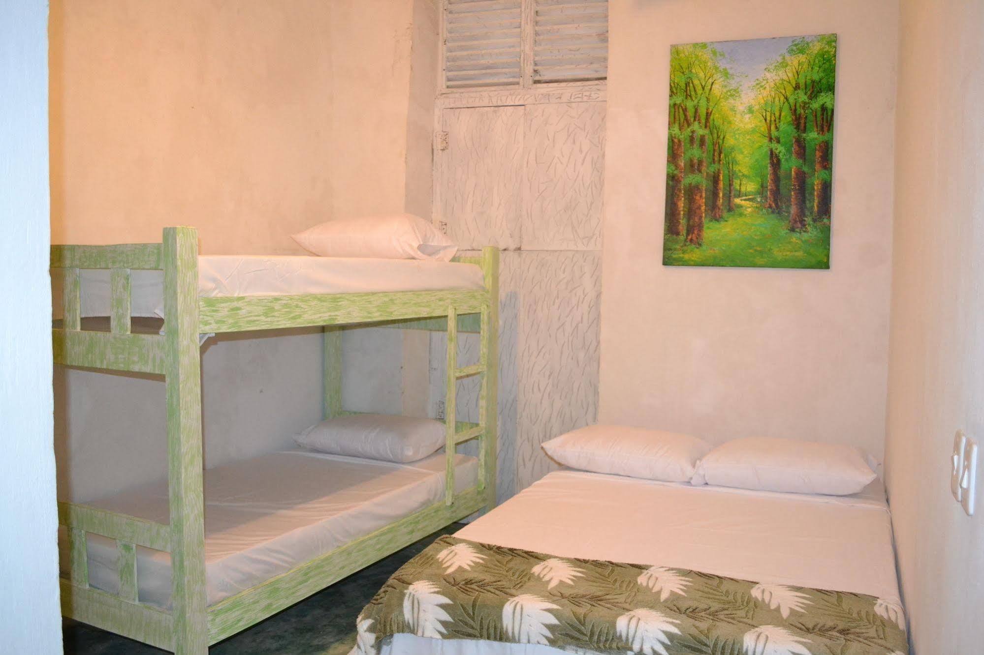 Hostel Green House Getsemani Картахена Экстерьер фото