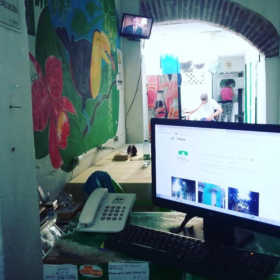 Hostel Green House Getsemani Картахена Экстерьер фото